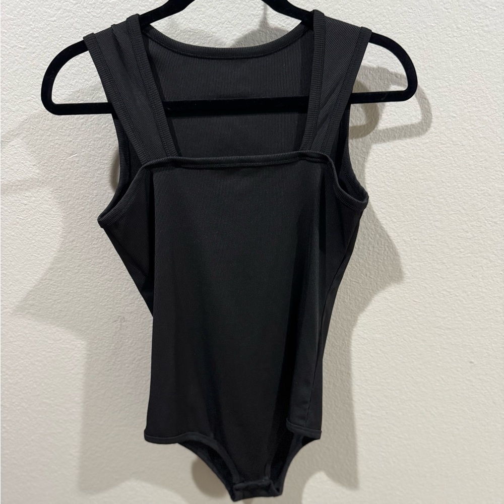 Black square neck bodysuit